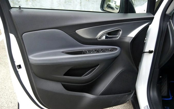 Opel Mokka cena 46500 przebieg: 162470, rok produkcji 2015 z Radom małe 497